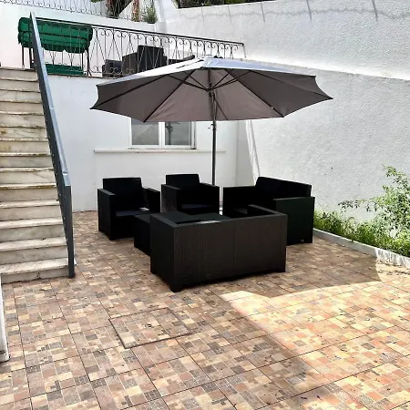 Oieras 2 - Large Double With En-suite Bathroom And Balcony