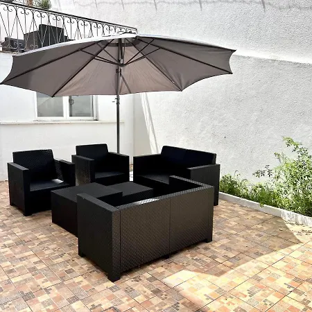 Oieras 2 - Large Double With En-suite Bathroom And Balcony *